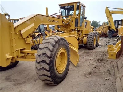 Motoniveladora Cat usada 16G
