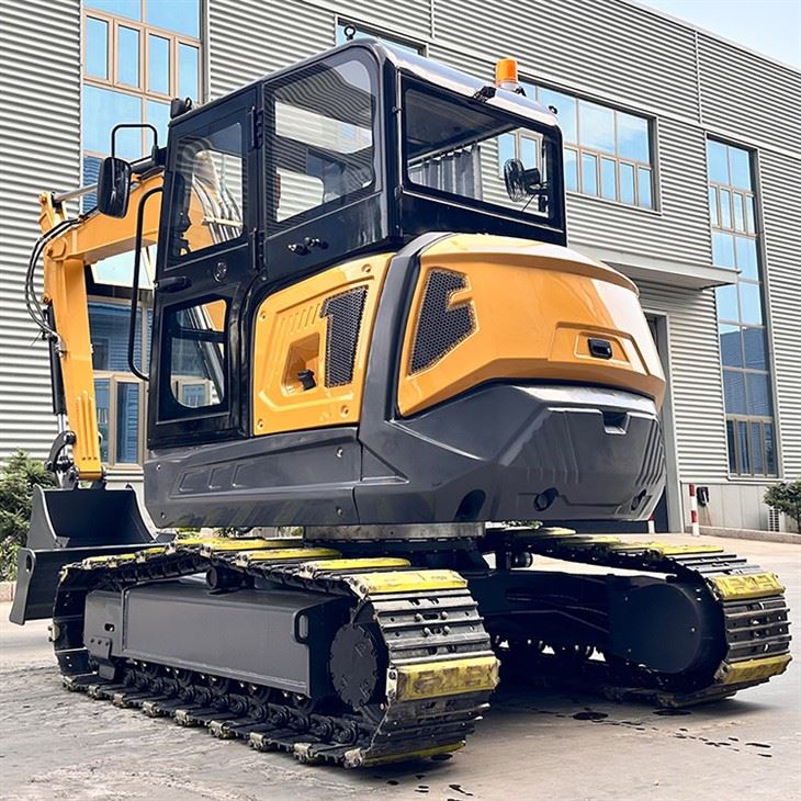 Máquina excavadora YFE65U